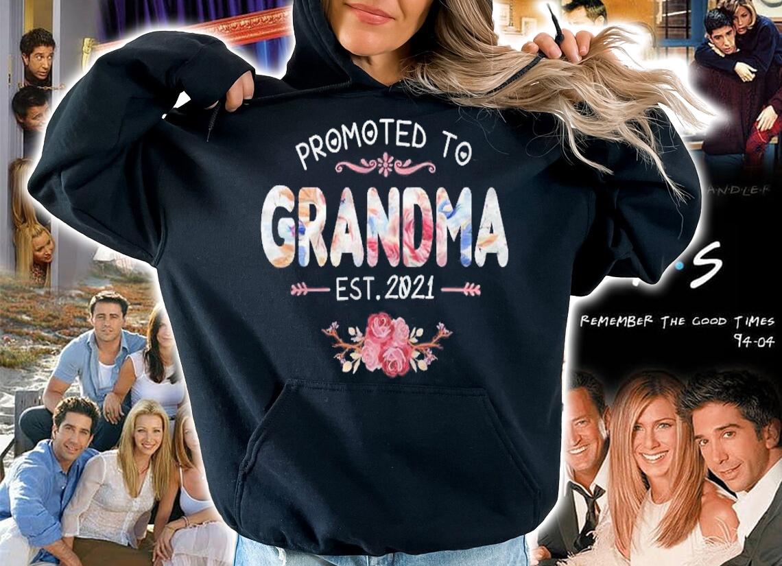 Promoted To Grandma Est 2020 First New Mothers Day Grandma T-shirt hoodie