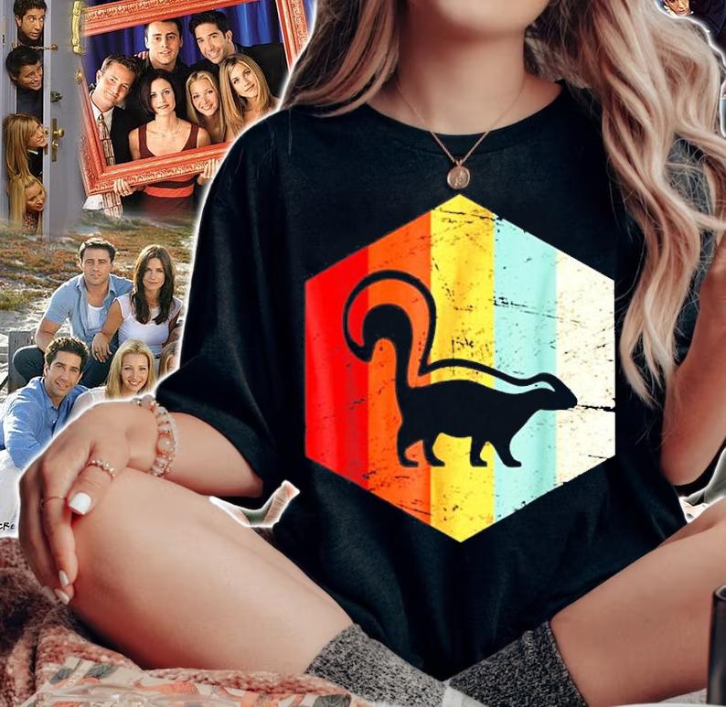 Retro Skunk T-Shirt woman shirt