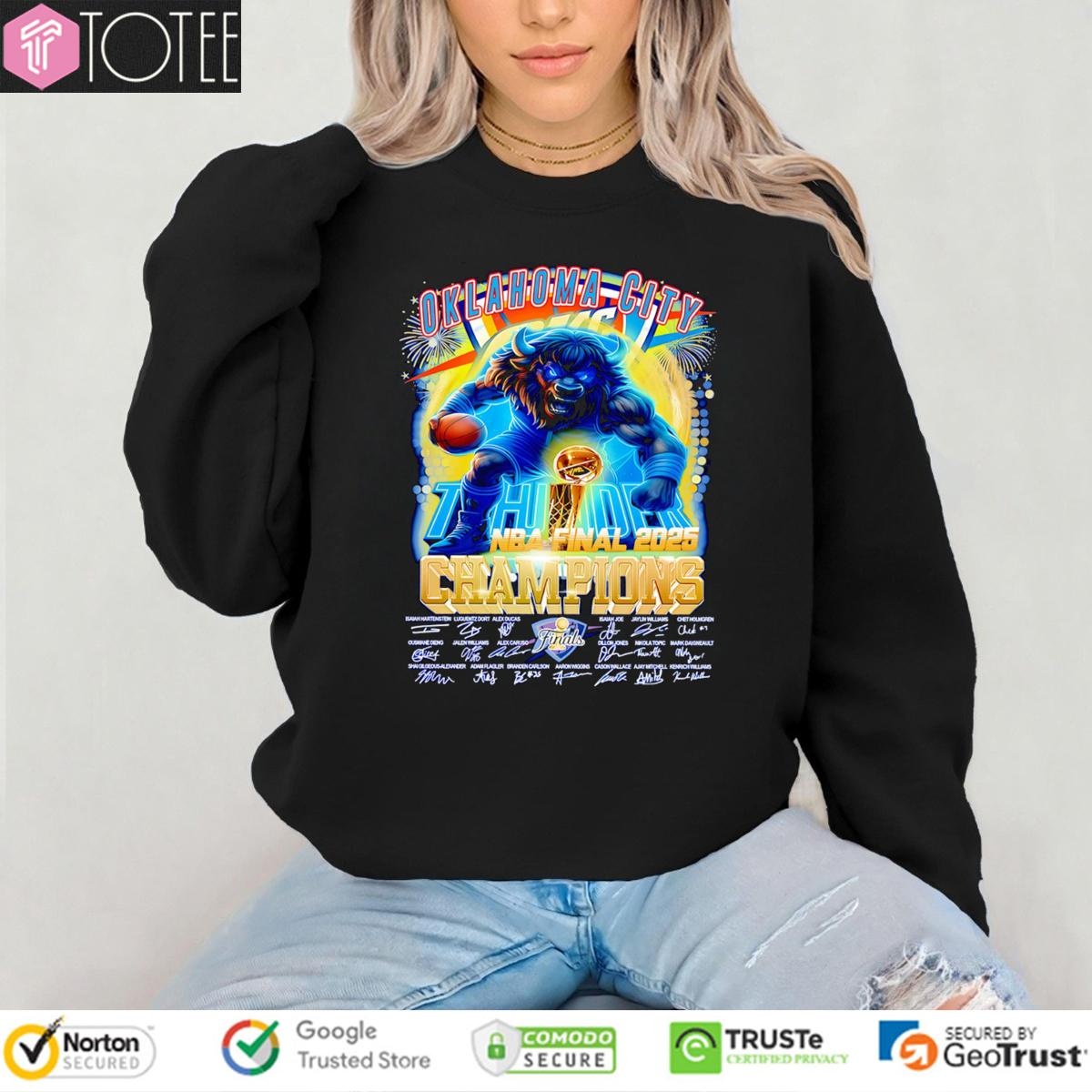 Sweatshirt